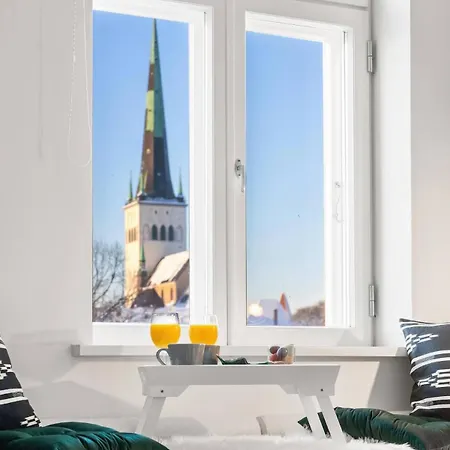 Korter Charming Old Town View *