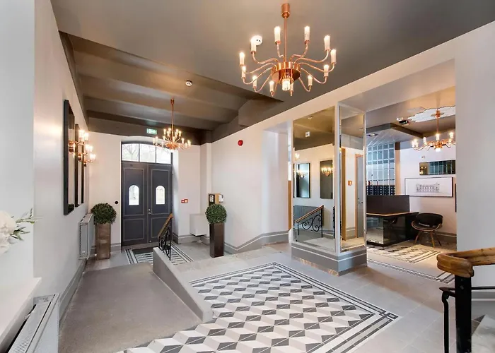 Charming Old Town View *